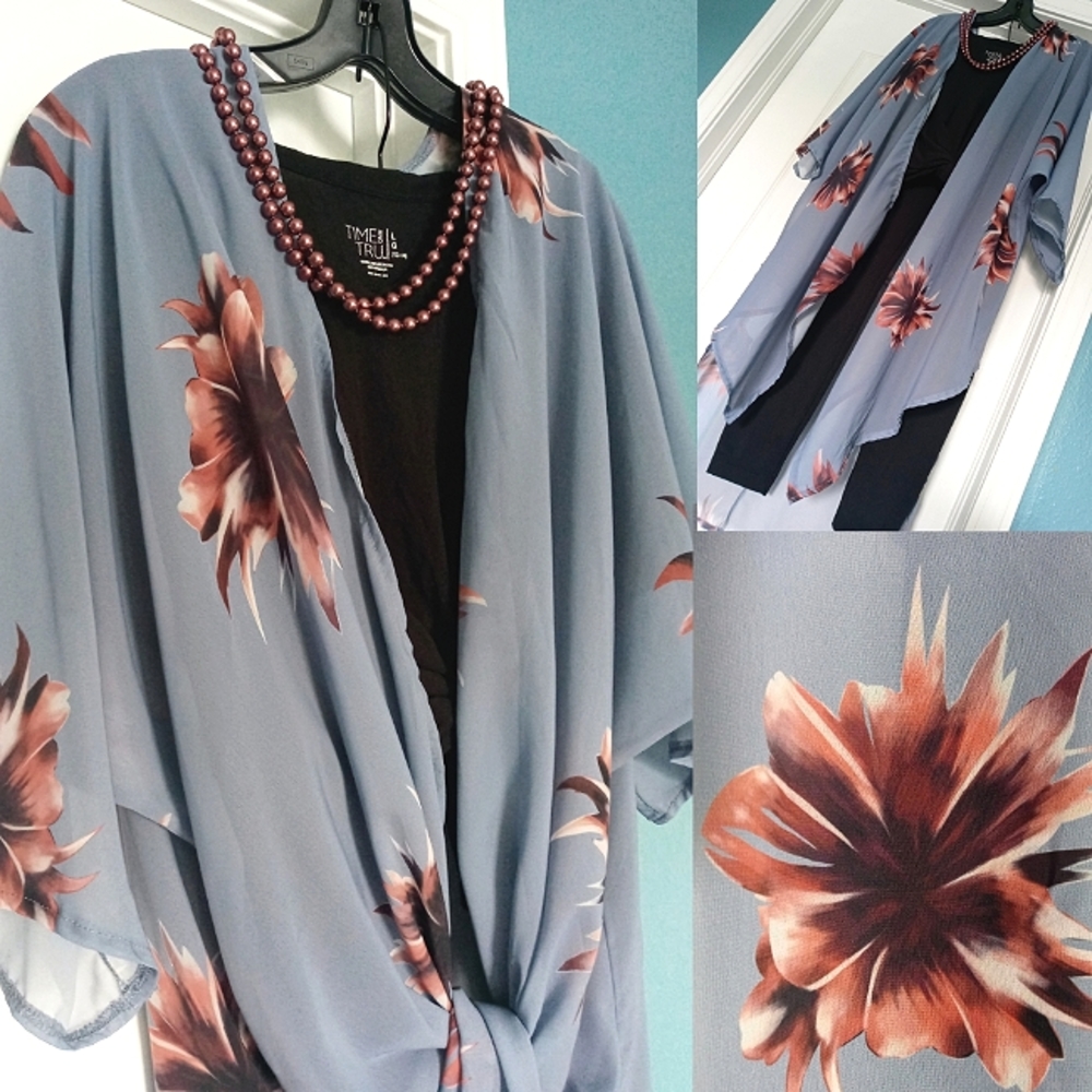 Like NEW Large Long Chiffon Gray Floral Kimono